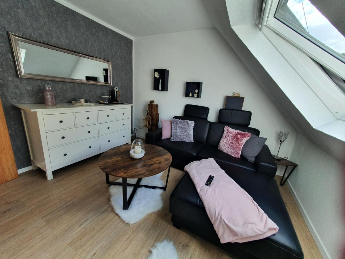 Gaestehaus Burgberg, Weinhaus Fries Kattenes ภายนอก รูปภาพ