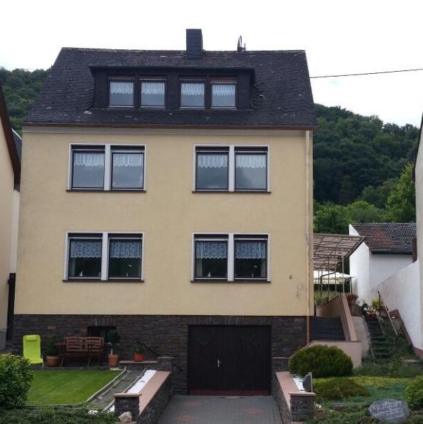 Gaestehaus Burgberg, Weinhaus Fries Kattenes ภายนอก รูปภาพ