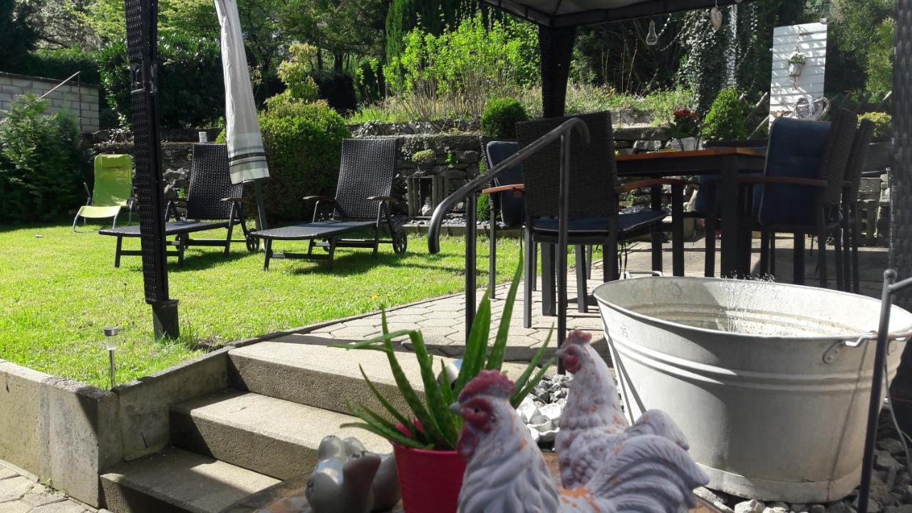 Gaestehaus Burgberg, Weinhaus Fries Kattenes ภายนอก รูปภาพ